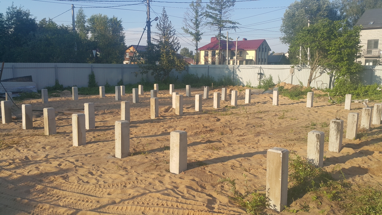 Устройство  свайного  поля  в г. Тверь